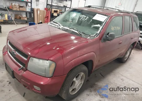 2008 Chevrolet Trailblazer Lt из США, поврежденный, VIN 1GNDT13S582217840